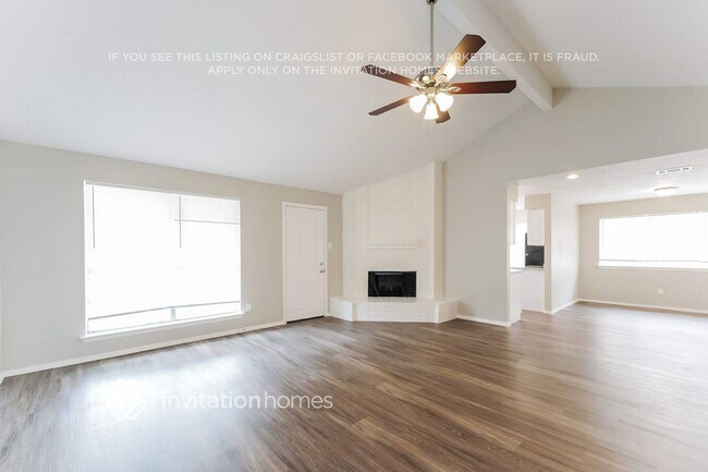 Foto del edificio - 7011 Pickett Dr