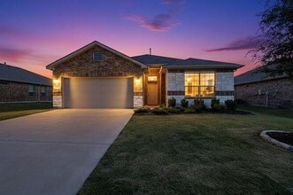 Building Photo - 1213 Pacifica Trail