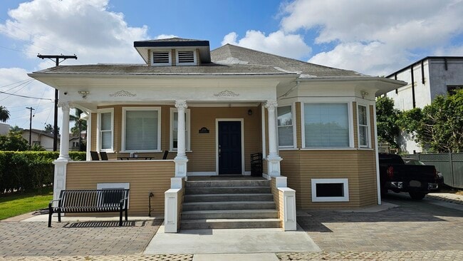 Front of house - 2084 W 24th St
