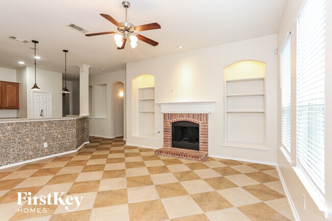Building Photo - 4504 Foxpoint Ct