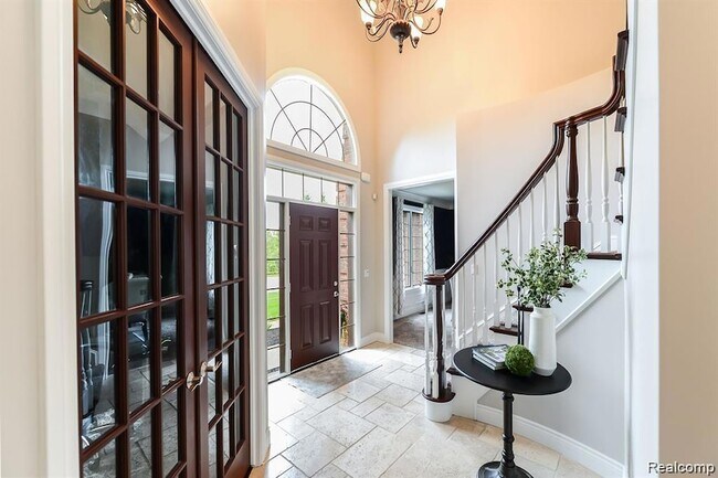 Foto del edificio - 51341 Park Pl Dr