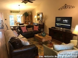 Building Photo - 16918 Summer Creek Dr
