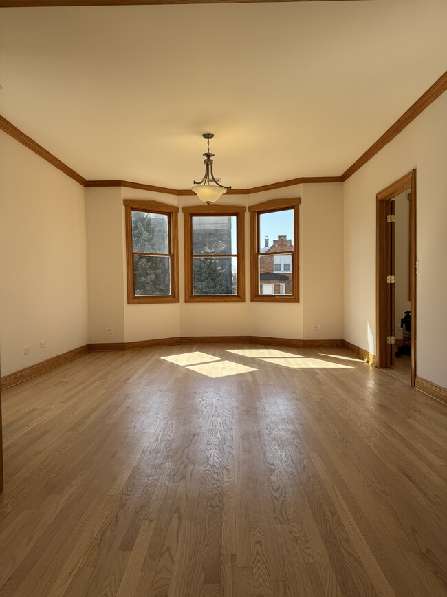 Living/Family Room - 5312 W 24th St
