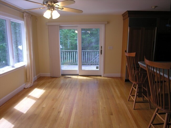 Building Photo - 68 Craftsland Rd