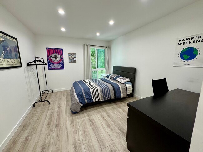 primer dormitorio - 1440 Veteran Ave