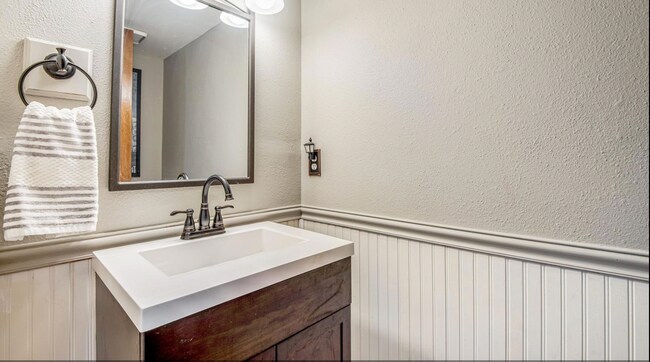 Foto del edificio - 8261 W Portland Ave