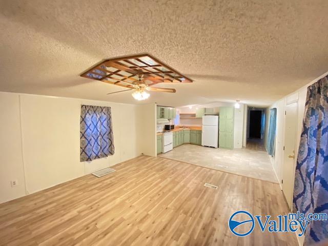 Building Photo - 213 Hurricane Creek Rd