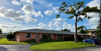 Building Photo - 1460 NW 19th Terrace