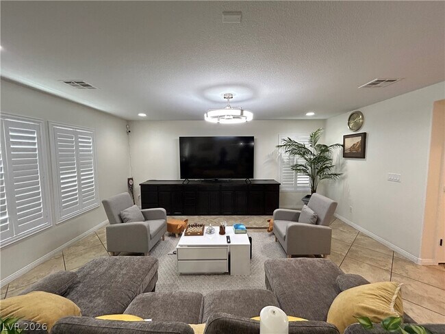 Foto del edificio - 10343 Beallsville St