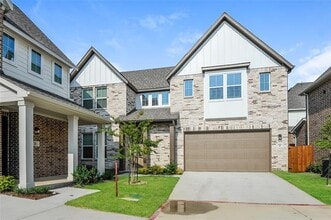 Building Photo - 205 Ledburn Ct