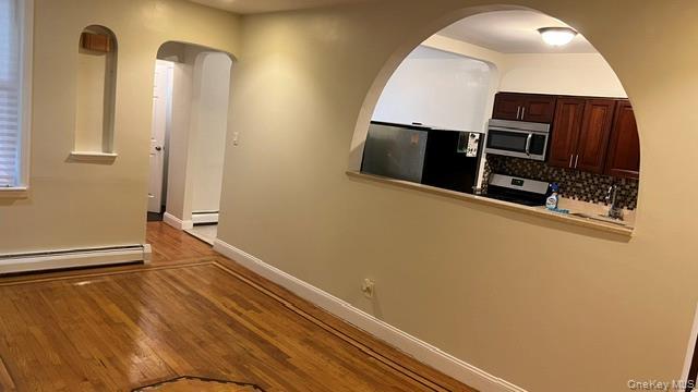 Foto del edificio - 1138 E 84th St