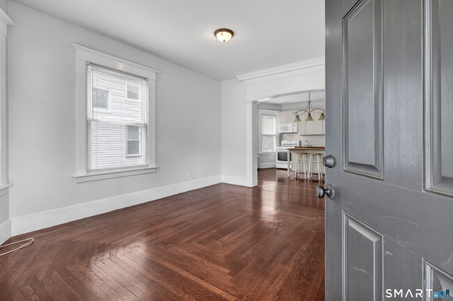 Building Photo - 64 Brownell St