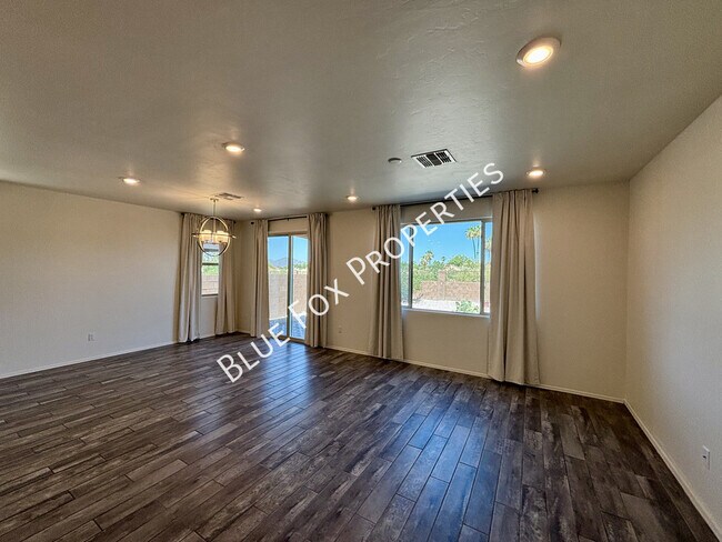 Foto del edificio - 6217 N Saguaro Post Pl