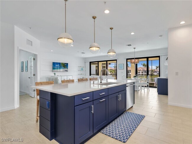 Foto del edificio - 15177 Butler Lake Dr