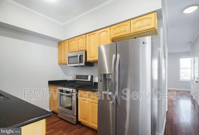 Building Photo - 1782 Frankford Ave