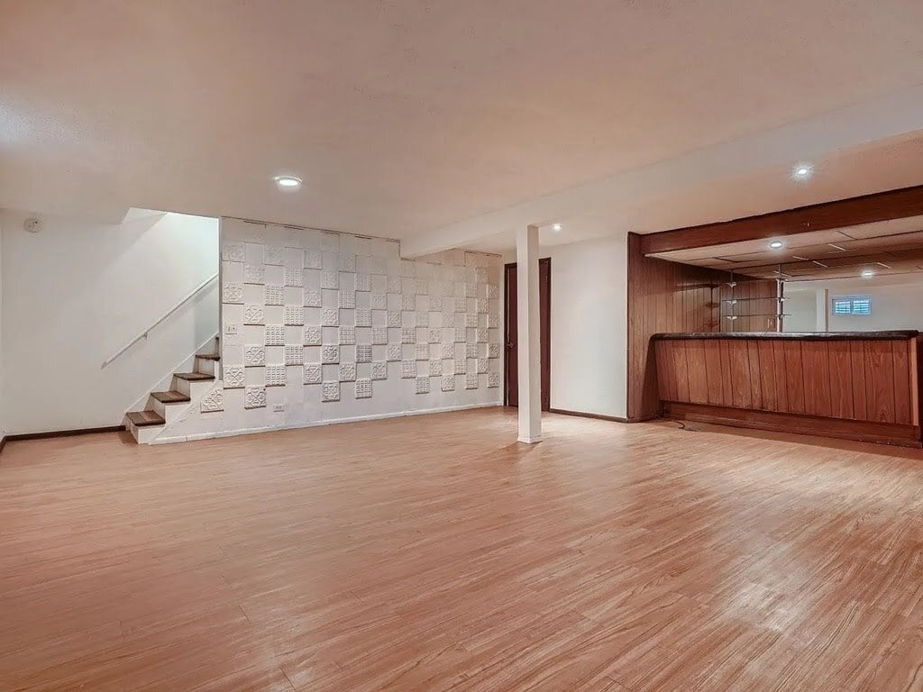 Building Photo - 1407 Merlin Blf St