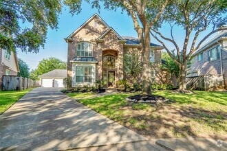 Building Photo - 5534 Chesapeake Pl