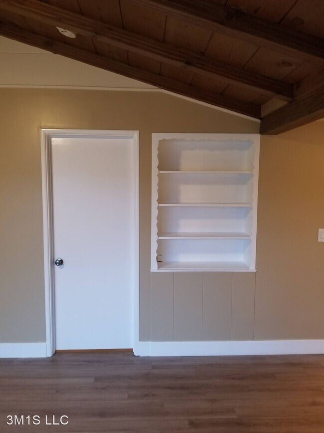 Building Photo - 1 br, 1 bath House - 370 Aster