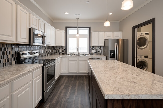 Foto del edificio - 2192 Rolling Green Trl