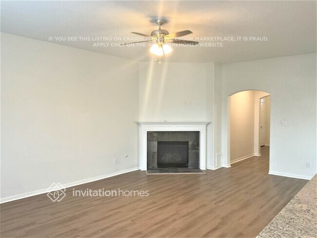 Foto del edificio - 4247 Old Arbor Way