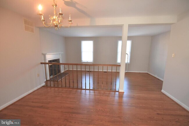 Building Photo - 108 Abbot Ct