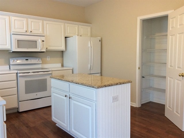 Foto del edificio - 12728 Bent Oak Ct