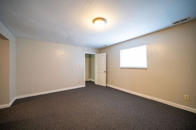 Foto del edificio - 1298 N 5th St