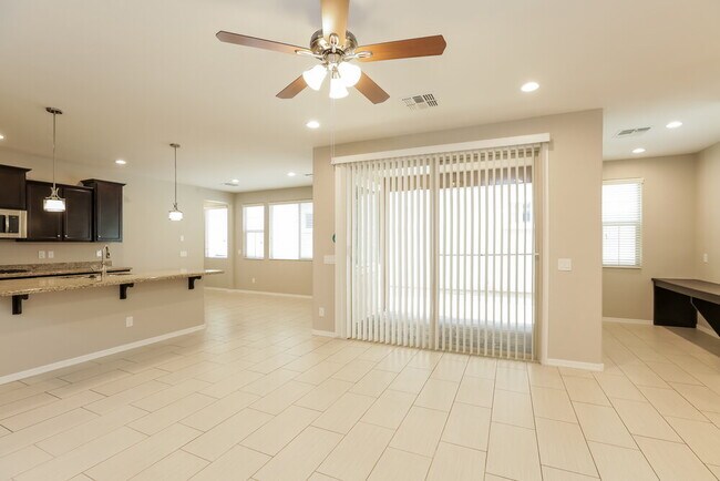 Foto del edificio - 2252 S Osborn Ln