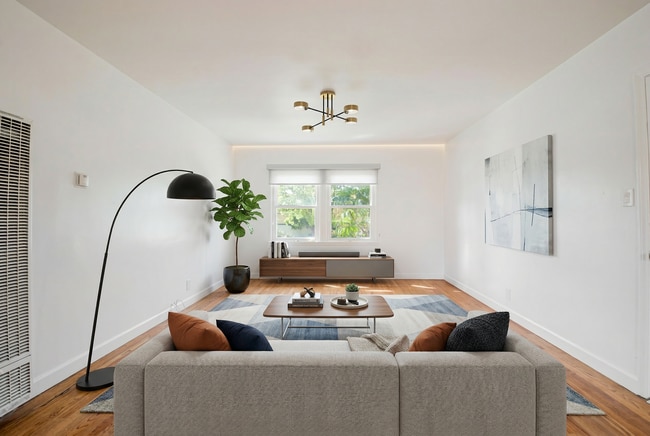 Building Photo - 8754.5 Belford Ave