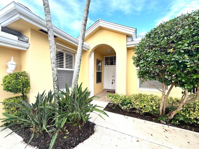 Foto del edificio - 2871 SW Brighton Way