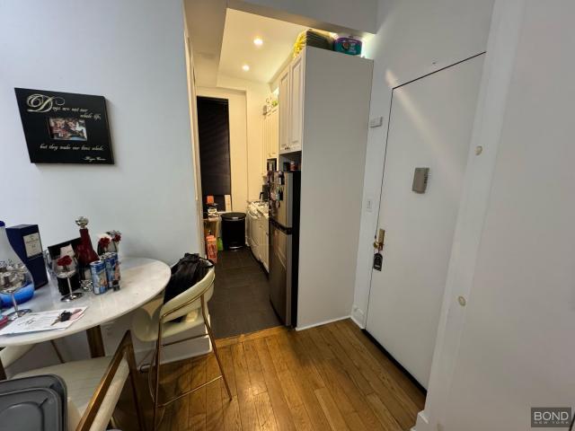 Foto del edificio - 1 bedroom in New York NY 10019