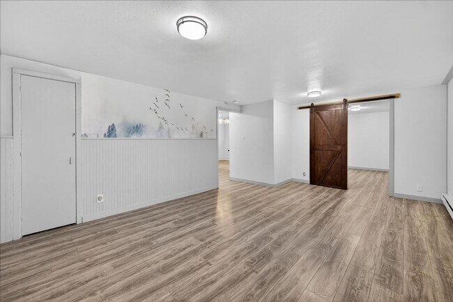 Building Photo - 27th St. 501/503