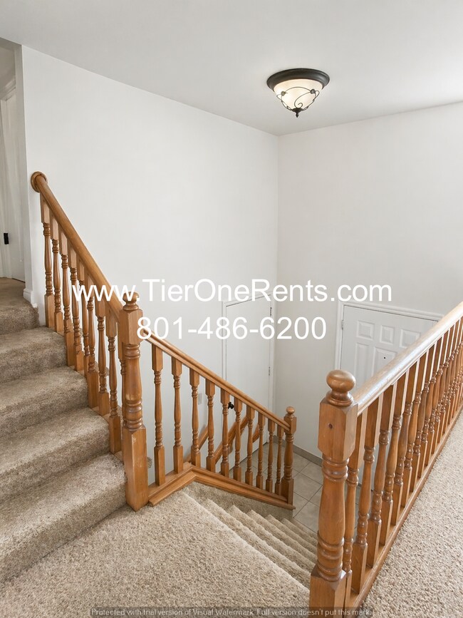 Foto del edificio - **MOVE IN SPECIAL** $300 off first month's rent