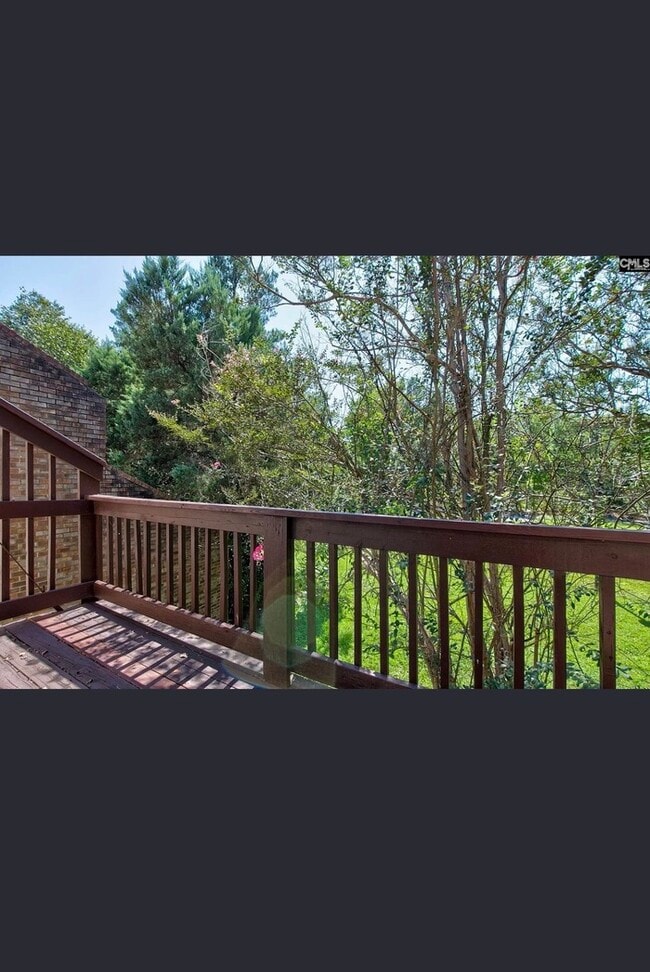 Building Photo - 177 Lionsgate Dr