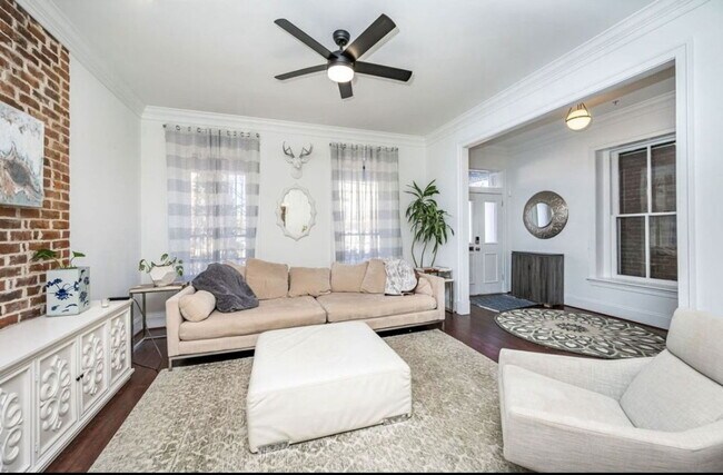 Foto del edificio - 2235 Venable St