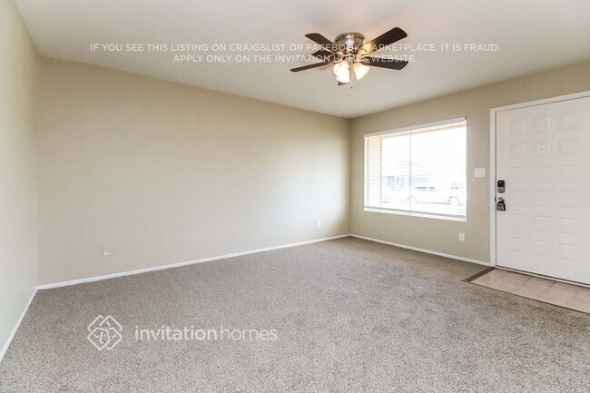 Foto del edificio - 811 E Hillview Cir