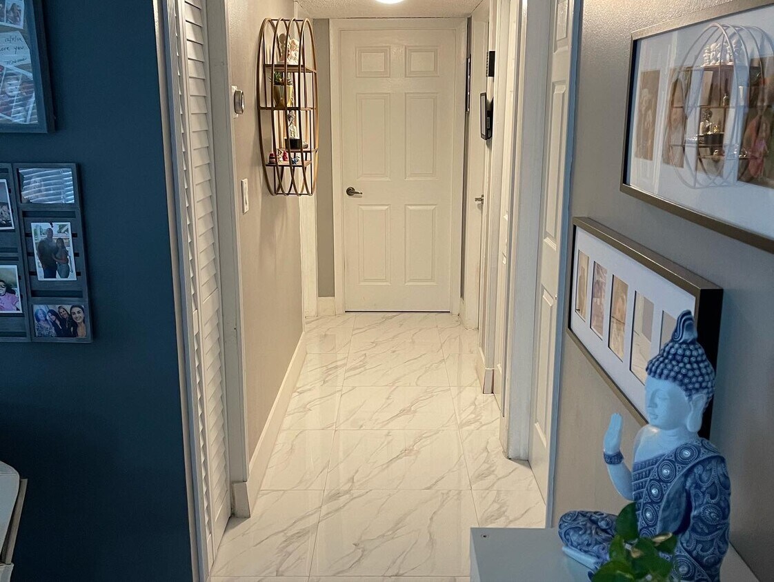 Foto principal - 13850 SW 62nd St