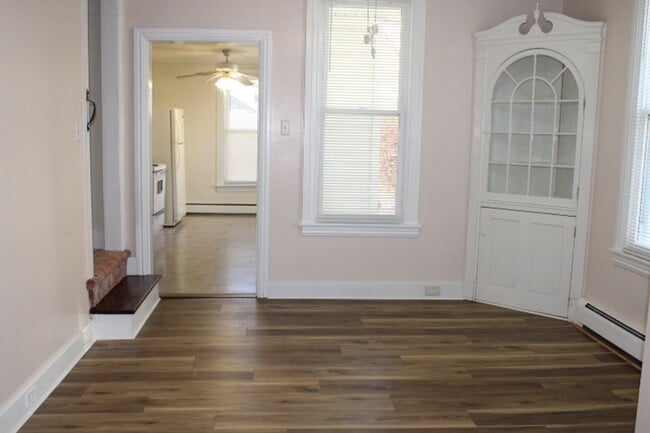 Foto del edificio - 37 Church St