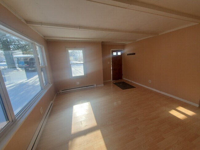 Foto del edificio - 7506 Algonquin Rd