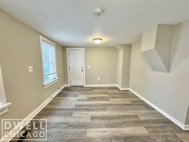 Foto del edificio - 1154 W 17th St