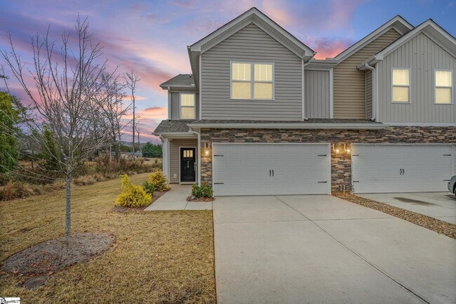 Foto del edificio - 218 Reynard Trl