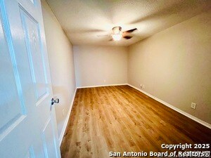 Foto del edificio - 123 Harwood Dr
