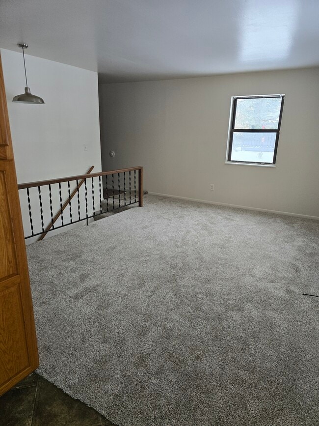 Sala de estar - 3520 Oak Tree Dr