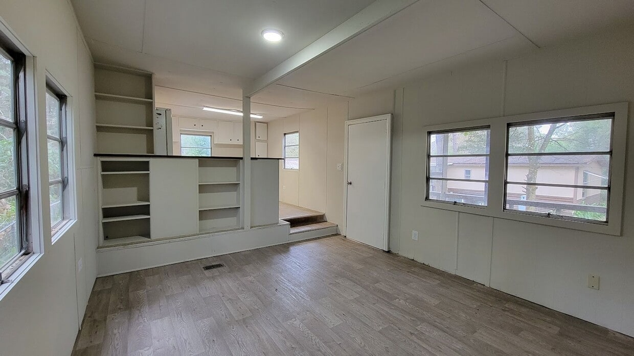 Foto principal - 5325 SE 32nd Ct