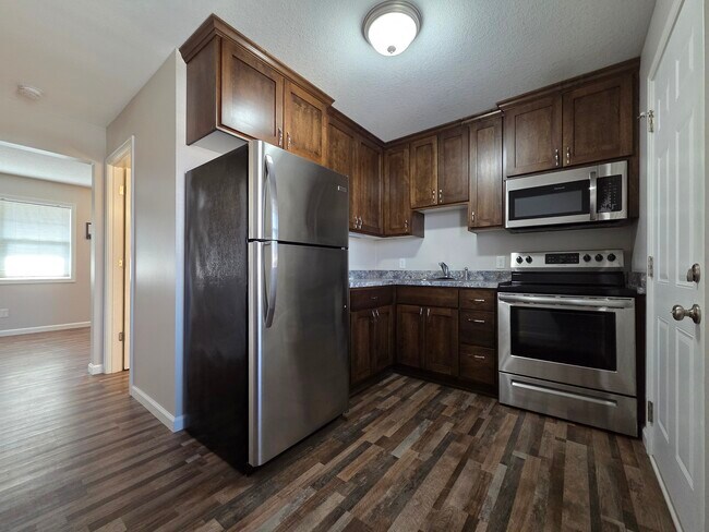 Foto del edificio - 318 Lewis St S