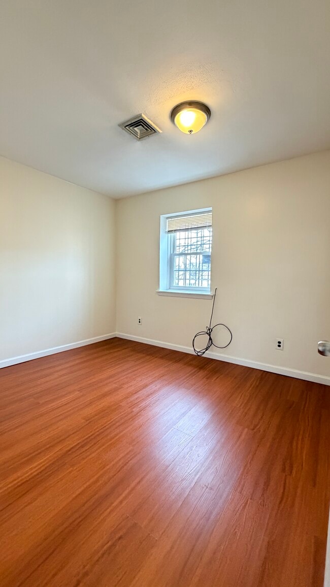 Foto del edificio - 6302 Grand Central Pky