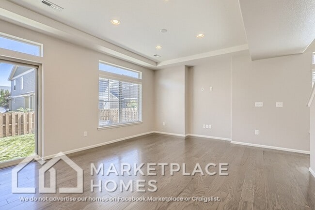 Building Photo - 12421 E 105th Pl