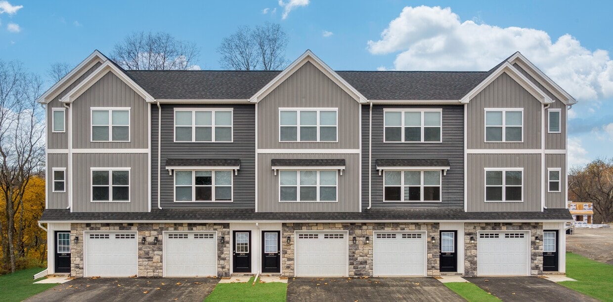 407 Lindsay Dr, Mechanicsburg, PA 17050 Townhome Rentals in Mechanicsburg PA