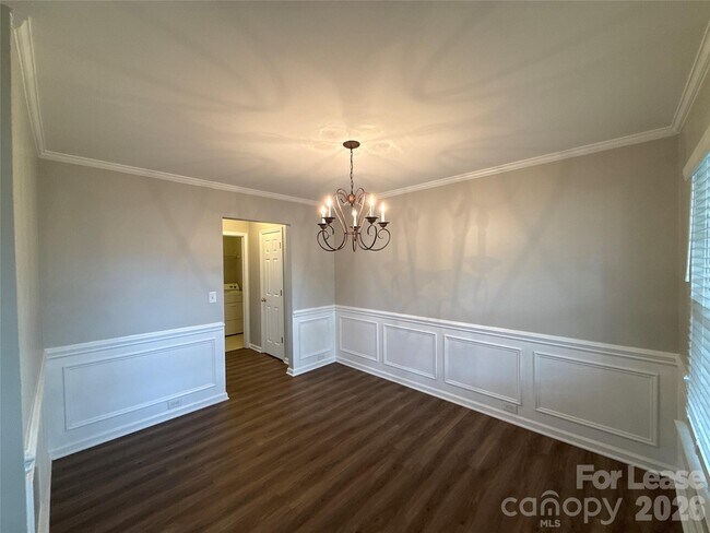 Foto del edificio - 9407 Pepperidge Ave NW