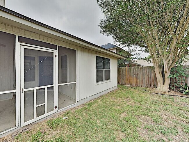 Foto del edificio - *No Application Fee* *$500 off 1st Month*